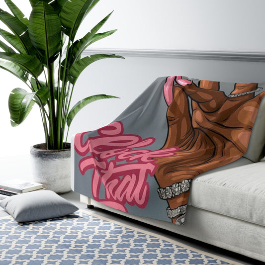 Clock out bundle 👌 - Hooded blanket, slippers & blanket