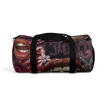 Stylish duffel bag with large storage capacity