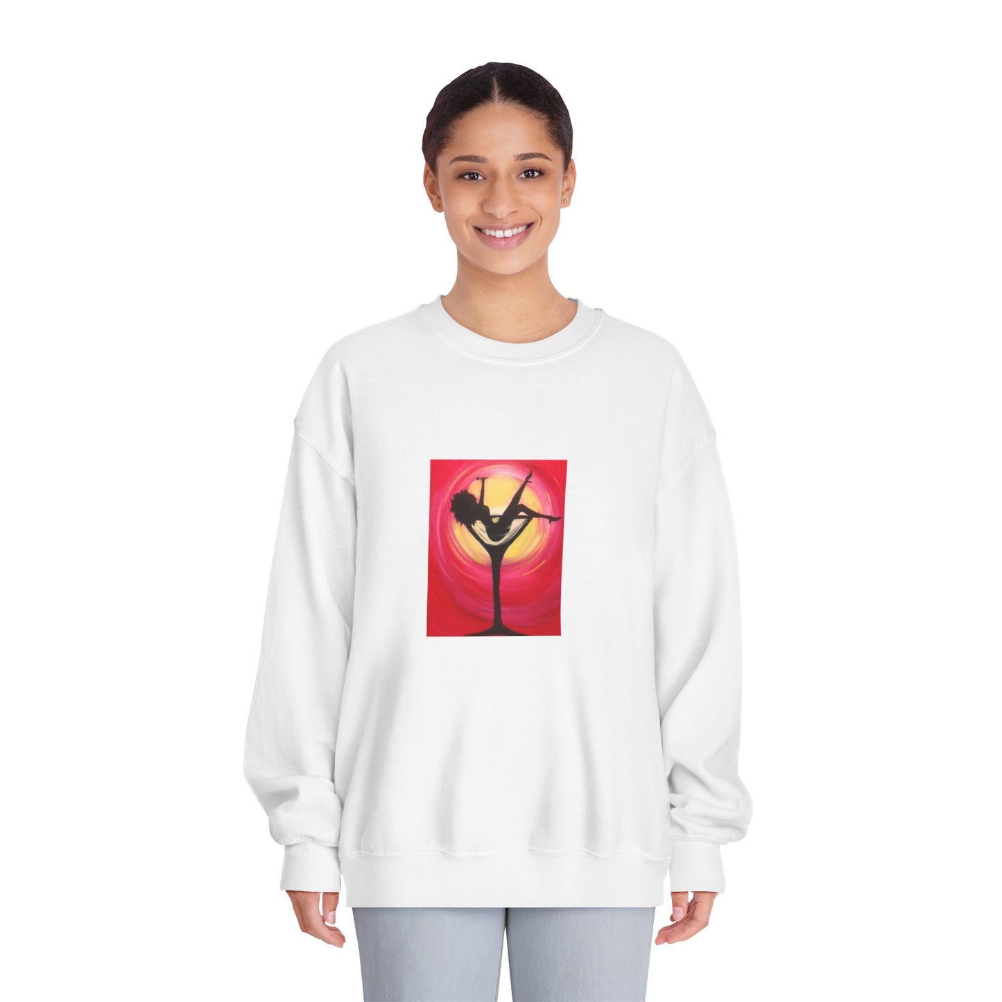 How to Style Sweatshirt women fashion look