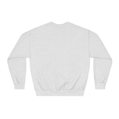 How to Style Sweatshirt women fashion look